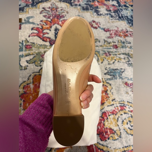 Salvatore Ferragamo Garda Flats with iconic logo - Picture 5 of 6